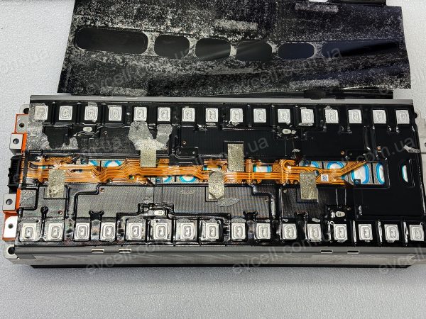 Акумуляторний модуль 29.3V на 6.87 кВт CATL Li-ion NMC 8S2P 234Ah для VAG (2023) - Зображення 10